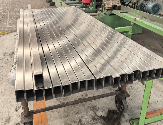 信阳方管 矩形管 无缝方管生产厂家